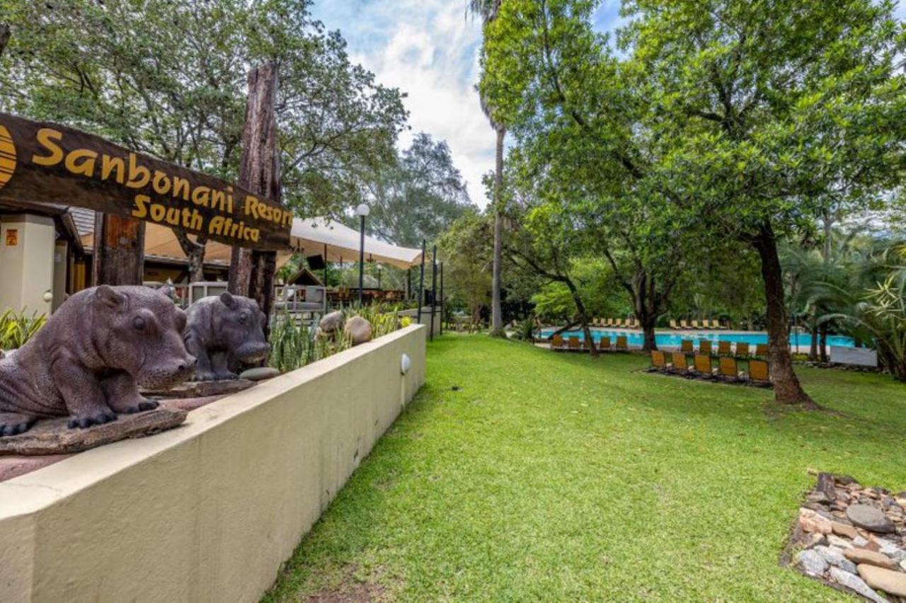 Sanbonani Hotel Hazyview Buitenkant foto